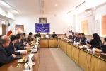 برگزاری جلسه ساماندهی و گسترش رشته ها و همچنین بازدید از برخی مراکز تابعه دانشگاه در استان یزد 
با حضور آقای دکتر کیانی معاون محترم آموزشی دانشگاه 
 2