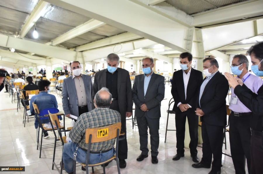 بازدید دکتر جوکار نماینده محترم یزد در مجلس شورای اسلامی و دکتر میرجلیلی رئیس علومی پزشکی استان یزد از حوزه های برگزاری کنکور سراسری 99 در دانشکده فنی شهید صدوقی 4