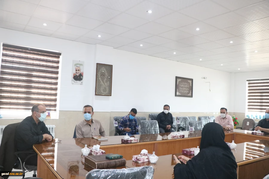 بازدید نماینده مردم میبد و تفت در مجلس شورای اسلامی از آموزشکده فنی دختران میبد 7