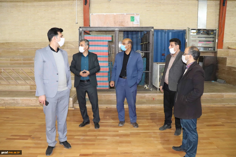 بازدید رئیس فدراسیون هندبال کشور به همراه رئیس هیئت هندبال استان یزد از آموزشکده فنی امام علی (ع) یزد 2