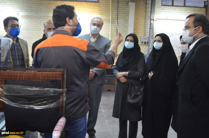 بازدید معاون پژوهشی و اعضای هیات علمی دانشگاه فنی و حرفه ای استان یزد از کارخانه رز تحریر 4