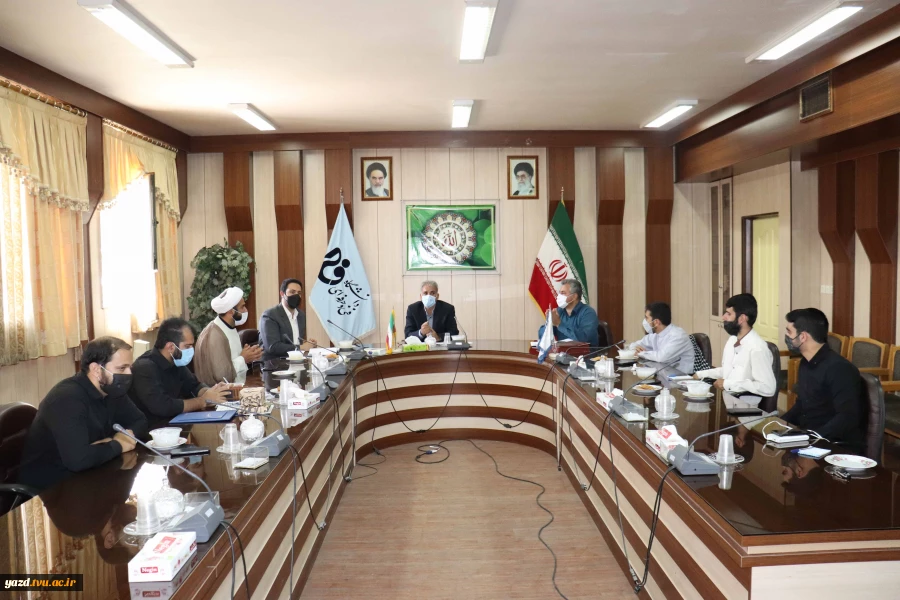 مراسم تکریم و معارفه مسئول بسیج دانشجویی آموزشکده فنی امام علی(ع)یزد برگزار شد. 3