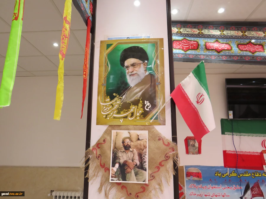 برگزاری نمایشگاه دفاع مقدس در آموزشکده فنی دختران میبد
 3