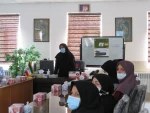 برگزاری جلسه سلامت وبهداشت زنان به مناسبت هفته تربیت بدنی درآموزشکده فنی دختران میبد
 3