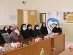برگزاری جلسه حلقه صالحین همزمان با شهادت حضرت معصومه (س)در آموزشکده فنی دختران میبد
 2