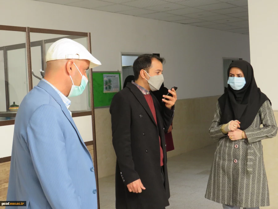 بازدید سرزده دکتر عندلیب رئیس دانشگاه فنی استان از آموزشکده فنی دختران میبد
 4