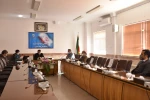 تجلیل از خدمات و فعالیت های رییس گروه برنامه بودجه و تحول اداری در جلسه هیات رییسه دانشگاه فنی و حرفه ای استان یزد
 2