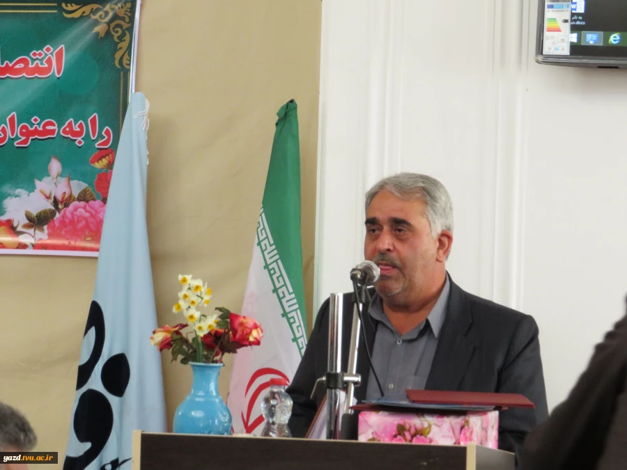 برگزاری جلسه تودیع ریاست سابق ومعارفه سرپرست جدید آموزشکده فنی دختران میبد با حضور مسئولین شهرستان ورؤسای سایر مراکز دانشگاهی استان
 3