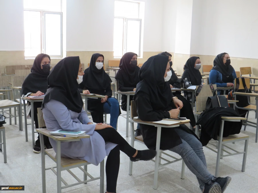 برگزاری کلاسهای عملی وتئوری عملی به صورت حضوری دردومین هفته در آموزشکده فنی دختران میبد
 5