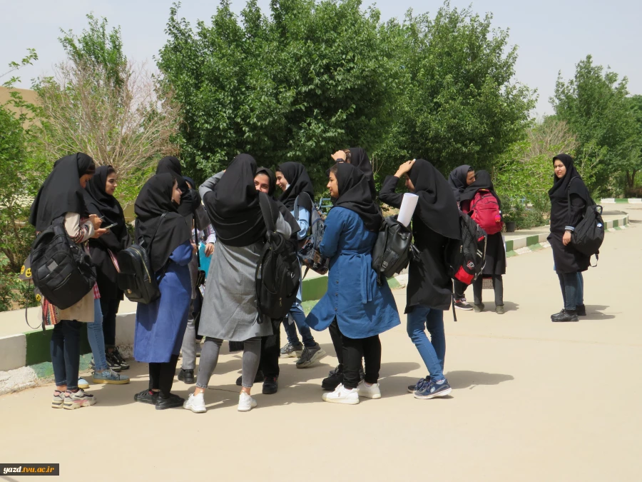 بازگشت روح به کالبد دانشگاه ،با بازگشایی خوابگاه و بازگشت شور و نشاط به فضای آموزشکده فنی دختران میبد
 8