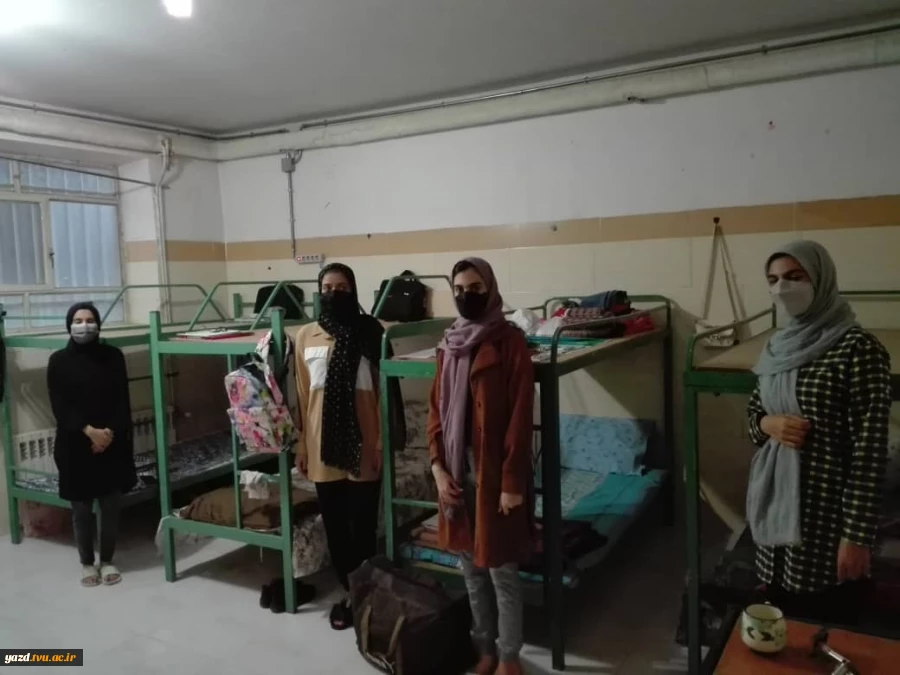 تصاویری از مراحل پذیرش و حضور دانشجویان در دانشگاه، خوابگاه و سلف سرویس آموزشکده فنی دختران یزد- حضرت رقیه (س) پس از دو سال . 3
