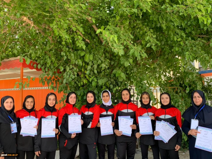 کسب مقام سوم تیمی دانشگاه حضرت رقیه(س) یزد

 2