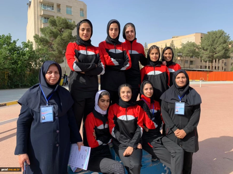 کسب مقام سوم تیمی دانشگاه حضرت رقیه(س) یزد

 3