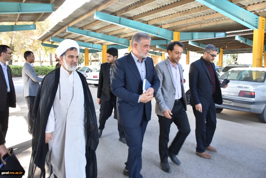 حضور دکتر جوکار در دانشگاه فنی و حرفه ای استان یزد 2