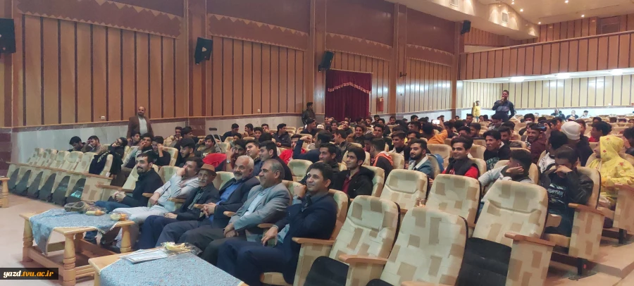 بزرگداشت روز دانشجودر آموزشکده فنی وحرفه ای شهید بهشتی اردکان 5