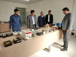 بازدید رییس آموزشکده فنی امام علی(ع)یزد از نمایشگاه دائمی دستاوردهای دانشجویی در هفته پژوهش و فناوری 3