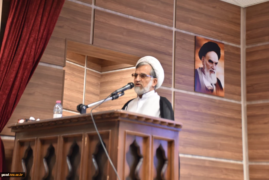 اختتامیه بزرگداشت هفته پژوهش و فناوری دانشگاه فنی و حرفه ای استان یزد 2