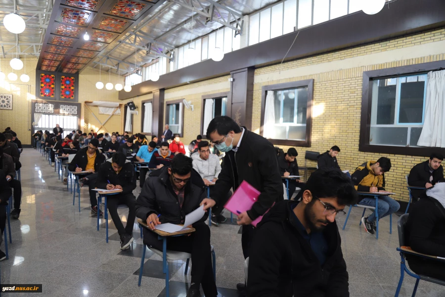 نماینده نظارت وارزیابی دانشگاه فنی وحرفه ای استان یزد از روند امتحانات آموزشکده فنی وحرفه ای شهید بهشتی اردکان بازدید به عمل آورد. 4