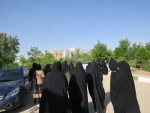 وداعی سخت و شیرین با شهید گمنام در آموزشکده فنی دختران میبد
 8