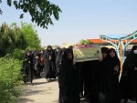 وداعی سخت و شیرین با شهید گمنام در آموزشکده فنی دختران میبد
 2