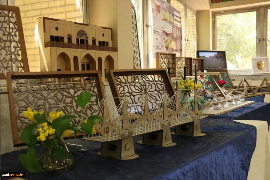 برگزاری نمایشگاه آثار دانشجویان معماری 6