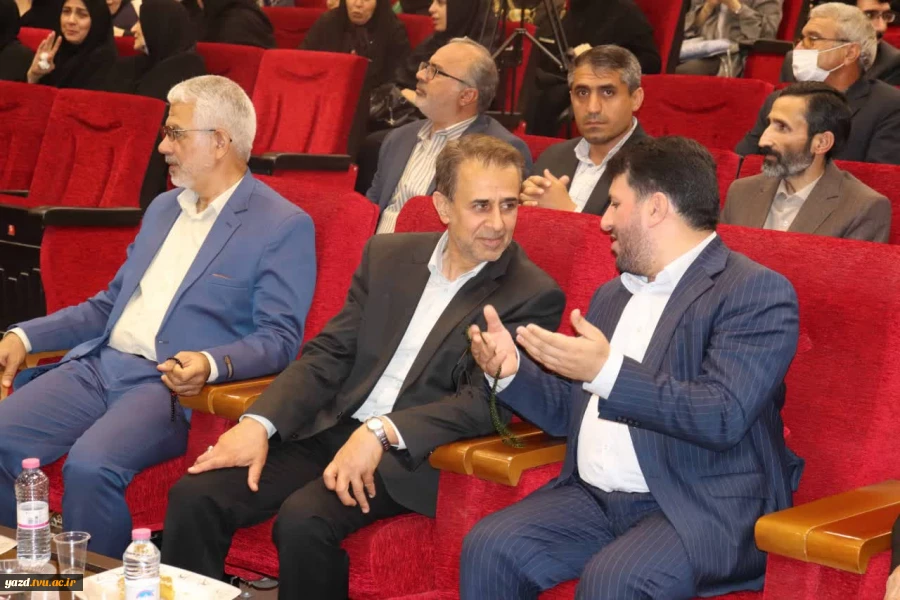 مراسم بزرگداشت روز معلم در دانشگاه فنی و حرفه ای  استان یزد 7