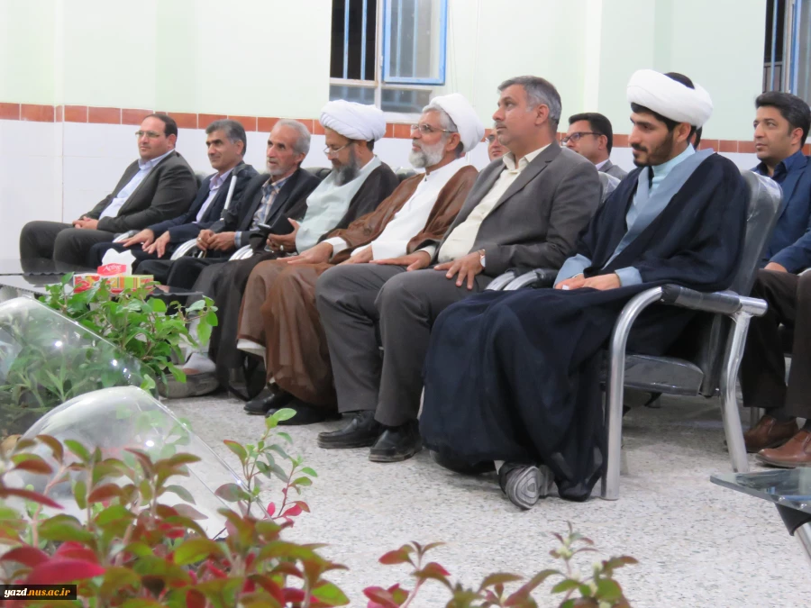 برگزاری مراسم تکریم از مقام استاد در آموزشکده فنی کشاورزی امین خاتم 3