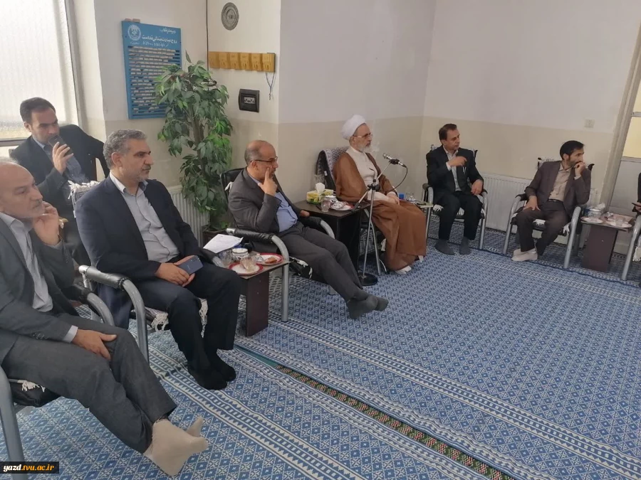 دیدار ریاست دانشگاه فنی و حرفه ای استان یزد با آیت الله اعرافی پیرامون اولین کنفرانس ملی نهج البلاغه  4