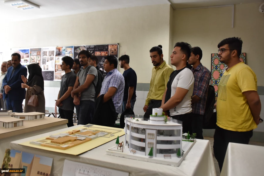 افتتاح رسمی نمایشگاه آثار و دستاوردهای دانشجویان دانشکده فنی شهید صدوقی یزد 5
