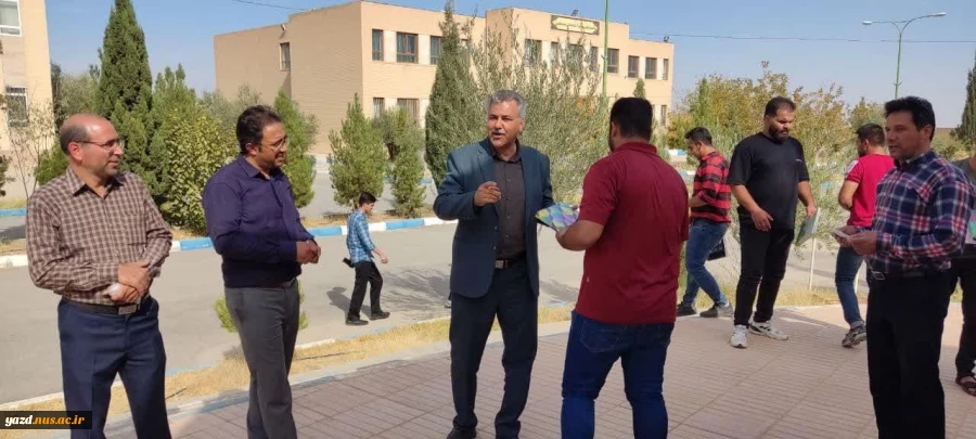 برگزاری مسابقه طناب کشی در آموزشکده فنی شهید مطهری تفت 6