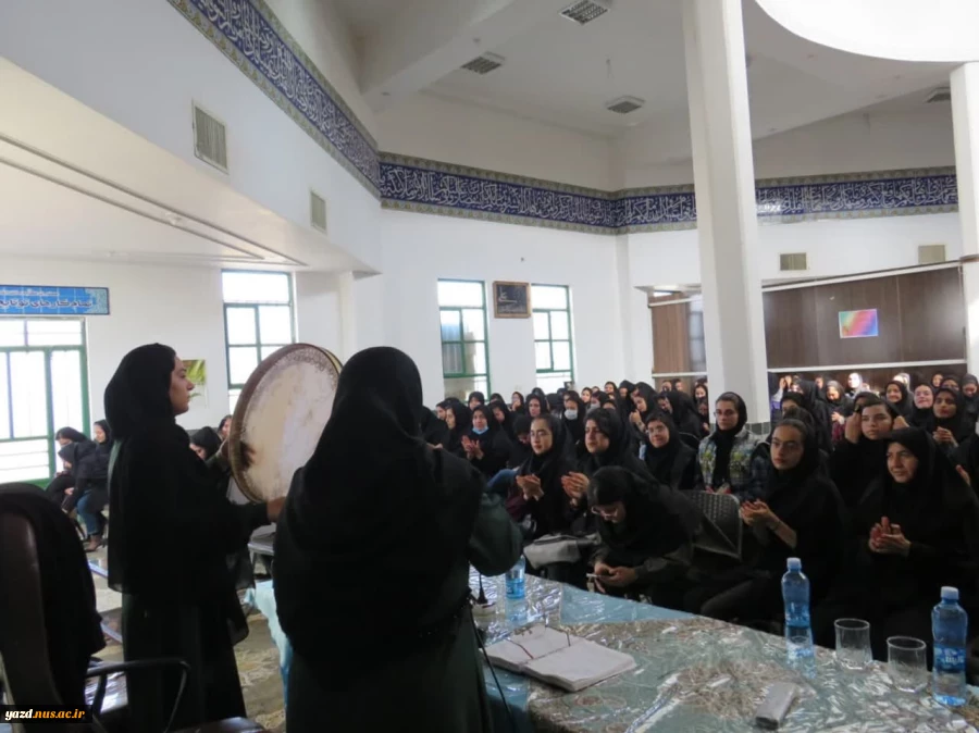 برگزاری جلسه توجیهی دانشجویان نوورود در آموزشکده فنی دختران میبد

 7