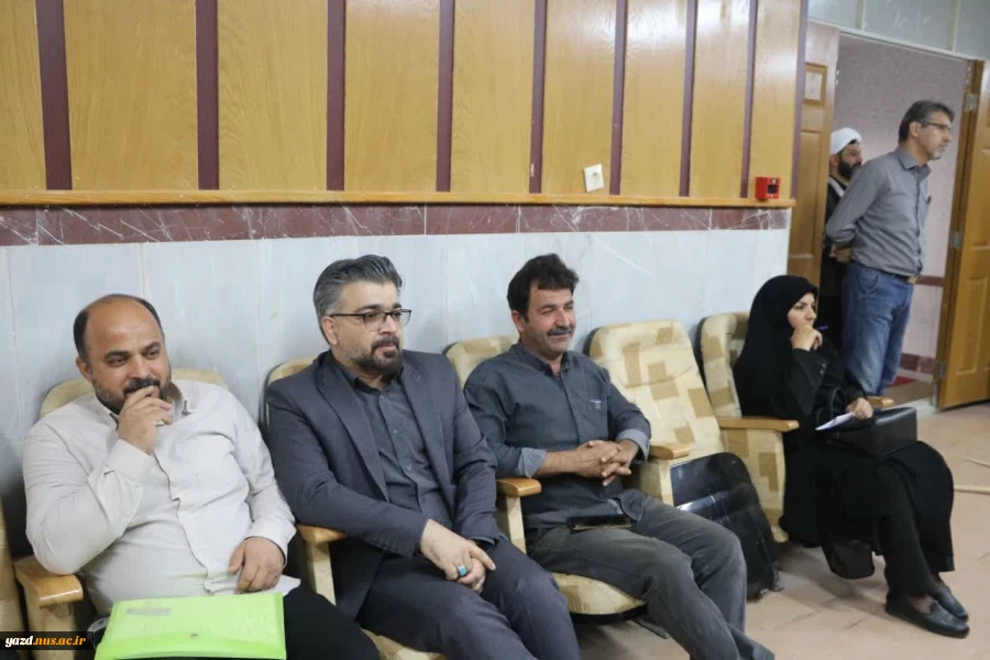 برگزاری نشست روشنگری در آموزشکده فنی وحرفه ای شهید بهشتی اردکان به مناسبت روز دانشجو 9