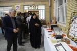 افتتاح نمایشگاه دائمی دست آوردهای دانشجویی آموزشکده شهید بهشتی اردکان به مناسبت هفته پژوهش با حضور دکتر تقوایی مشاور عالی استاندار ، دکتر محتشمی رییس دانشگاه فنی وحرفه ای یزد 9