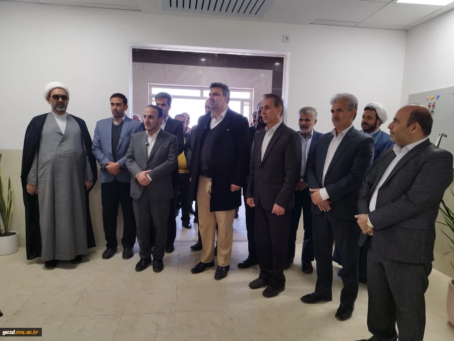 بازدید معاون فرهنگی و اجتماعی وزارت علوم از آموزشکده جدیدالتأسیس و خیرساز فنی و حرفه‌ای امام علی (ع) شهرستان مهریز 4