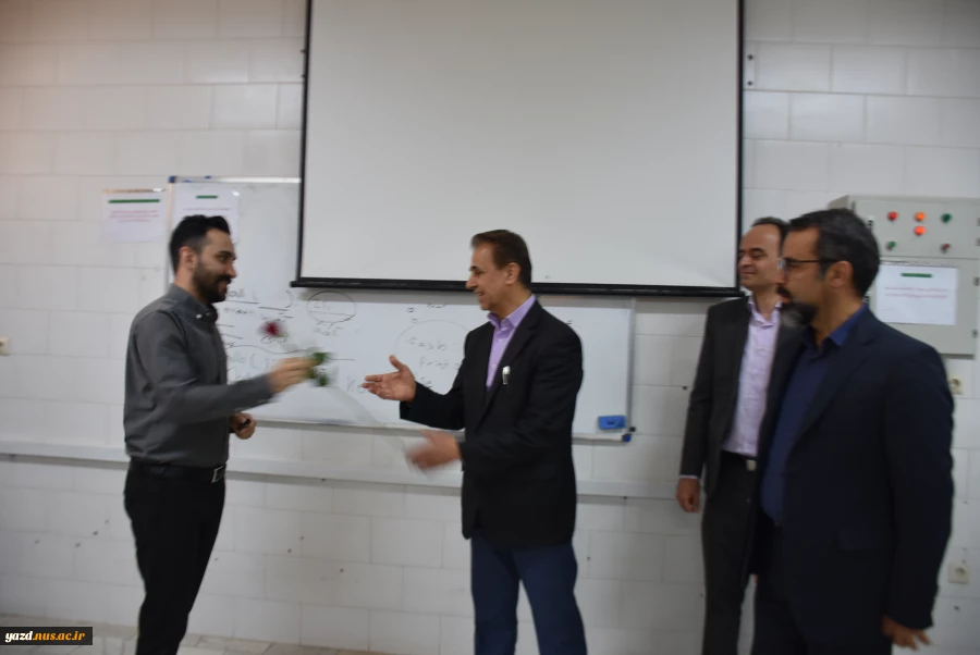 تقدیر از اساتید 7