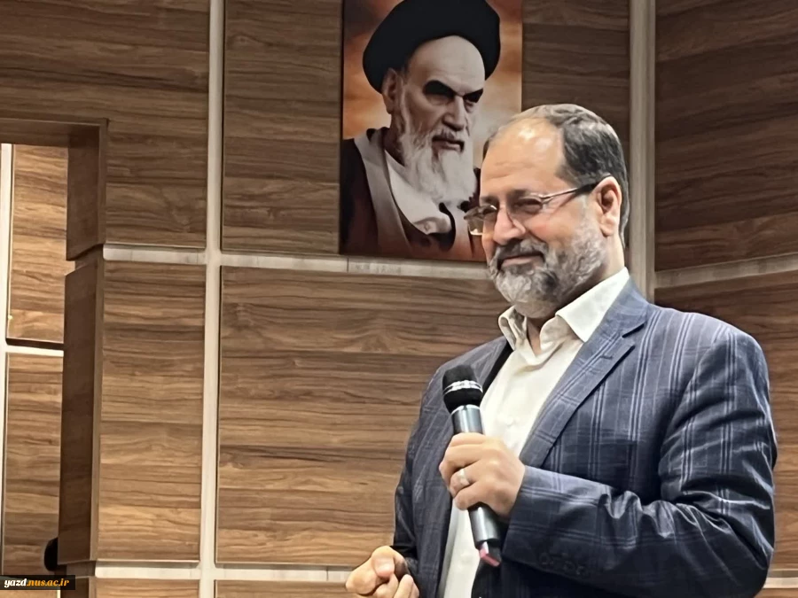 برگزاری مراسم بزرگداشت روز معلم و تجلیل از مقام استاد در دانشگاه فنی و حرفه‌ای استان یزد  5