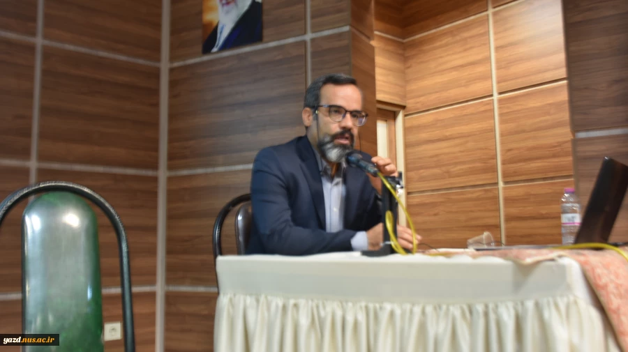 گردهمایی مدیران و مشاوران هنرستان های فنی و حرفه ای و کاردانش استان یزد در دانشگاه ملی مهارت استان  4