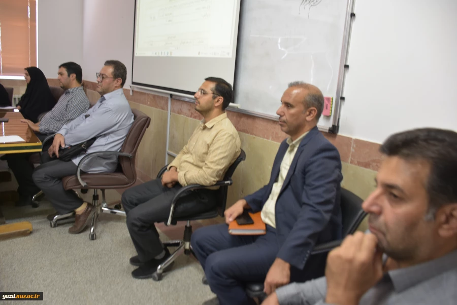 جلسه ریاست دانشگاه ملی مهارت استان یزد با اعضا هیات علمی دانشگاه 3
