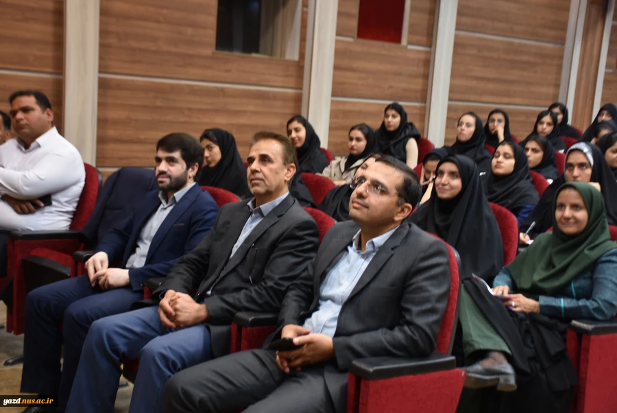 برگزاری همایش علمی ـ آموزشی «کارآفرینی؛ از رؤیای ذهنی تا تحقق عملی» در دانشگاه ملی مهارت واحد استان یزد 3