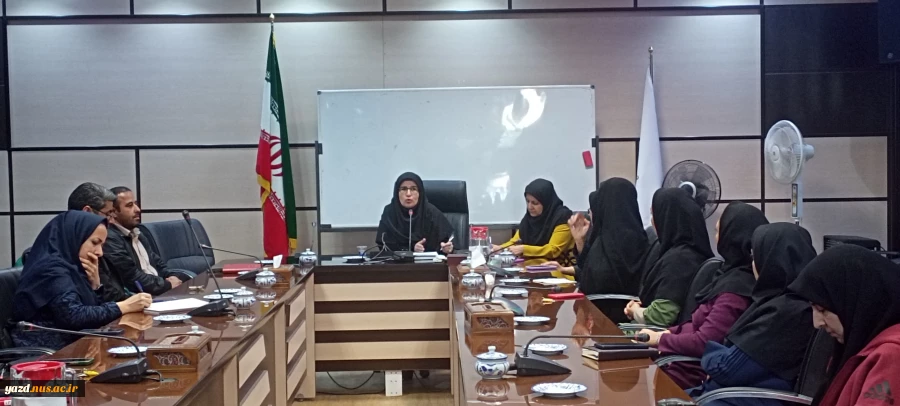 برگزاری جلسه شورای اداری دانشگاه ملی مهارت دختران یزد

 4