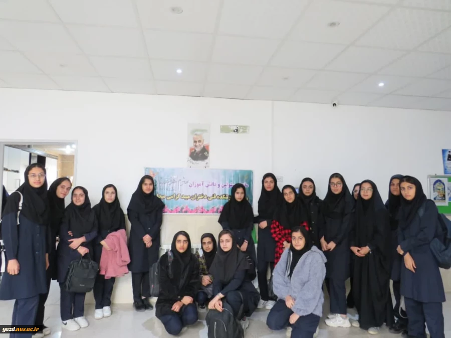 بازدید دانش آموزان هنرستان فاطمه الزهرا اردکان از دانشگاه ملی مهارت دختران واحد میبد

 2