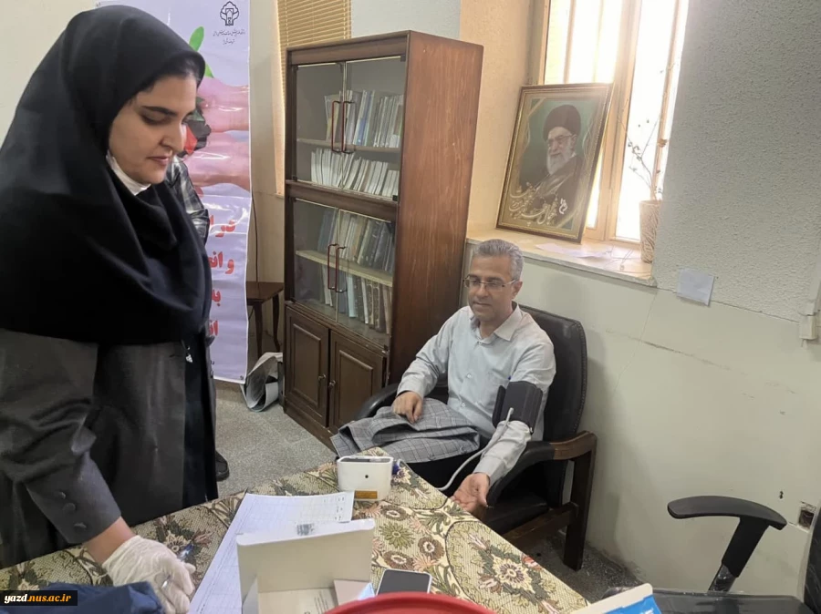 از سوی واحد مشاوره، سلامت و روان آموزشکده امام علی (ع) یزد صورت پذیرفت.
اجرای طرح پایش سلامت و انجام آزمایش رایگان HIV 2