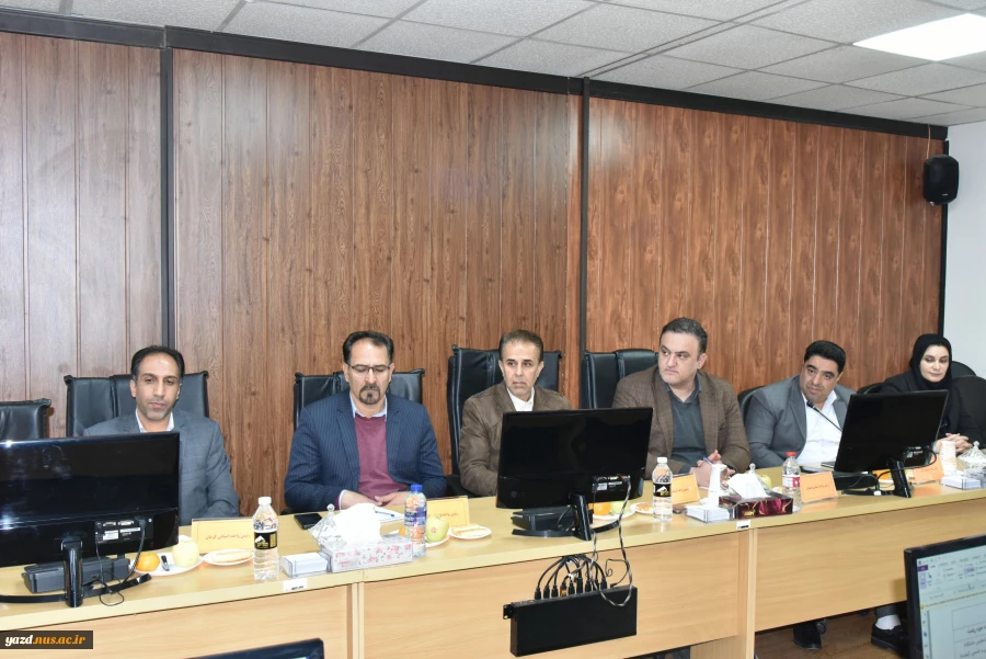 سرپرست دانشگاه ملی مهارت در اولین نشست شورای دانشگاه:
دانشگاه با مشورت و خرد جمعی معنا پیدا می کند 3