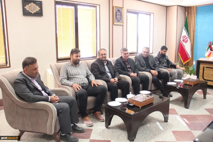 دیدار رئیس و کارکنان آموزشکده ملی مهارت شریف با فرماندار شهرستان ابرکوه 5