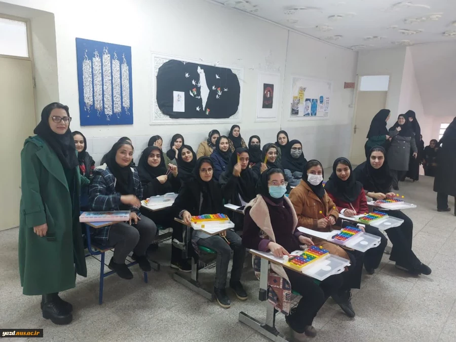 نمایشگاه آثار دانشجویان تربیت کودک آموزشکده ملی مهارت دختران یزد به مناسبت هفته پژوهش

 7