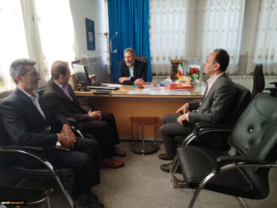 دیدار رئیس دانشگاه ملی مهارت استان یزد با رئیس آموزش و پرورش شهرستان خاتم 3