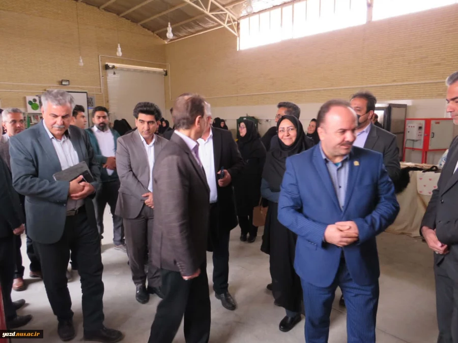 افتتاح گارگاه سرامیک دختران میبد توسط معاونت پژوهش دانشگاه ملی مهارت کشور 3