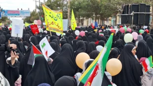 حضور پرشورکارمندان آموزشکده ملی مهارت دختران میبد در راهپیمایی ۲۲ بهمن ماه1403

 10