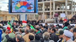 حضور پرشورکارمندان آموزشکده ملی مهارت دختران میبد در راهپیمایی ۲۲ بهمن ماه1403

 17