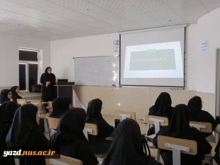 برگزاری کارگاه آموزشی متفکر خلاق
 10